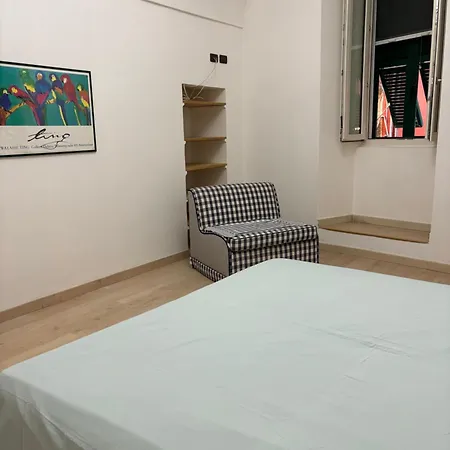 Casa Luna ヴェンティミーリア